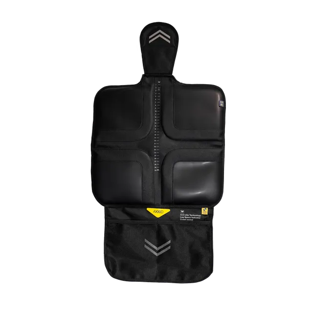 axkid-boostkid-sitzschutz-anti-rutsch-unterlage-vorw-rts image 1